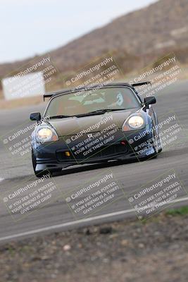 media/Jan-29-2022-Club Racer Events (Sat) [[89642a2e05]]/4-green/more skidpad (session 2)/